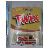 HOT WHEELS  - TWIX / PLASTIC COVER LOOSE 2014