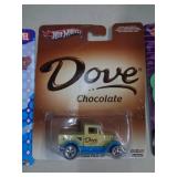 HOT WHEELS MIB -29 FORD PICKUP 2013