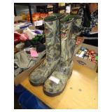 RED HEAD MENS BOOTS SZ 7