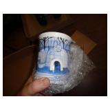 WHITE CASTLE WINTER MUG