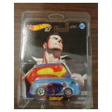 HOT WHEELS MIB - SUPERMAN 2017