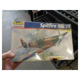 REVELL SPITFIRE MODEL / SEALED / BOX DAMAGE