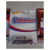 HOT WHEELS MIB 55 CHEVY 2014