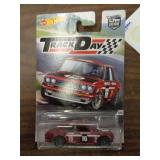 HOT WHEELS MIB - DATSUN BLUEBIRD 2016