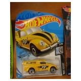 HOT WHEELS MIB - 49 VW BEETLE 2017