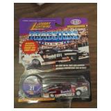 JOHNNY LIGHTNING MIB - KENDALL (CARD DAMAGE) 1997