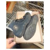 CONVERSE SHOES SZ 7