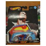 HOT WHEELS MIB - SUPERMAN 2017