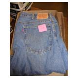 LEVIS JEANS 38X32