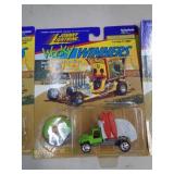 JOHNNY LIGHTNING MIB GARBAGE TRUCK 1996