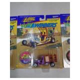 JOHNNY LIGHTNING MIB ROOT BEER WAGON 1996