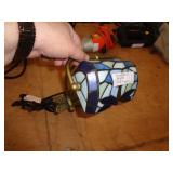 TIFFANY STYLE BUTTERFLY DESK LAMP