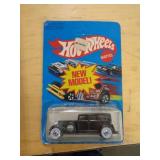 HOT WHEELS 34 PACKARD 1981