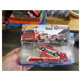 HOT WHEELS MIB TEAM TRANSPORT 2020