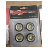 GMP 1/18 WHEEL & TIRES SET