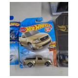 HOT WHEELS MIB 99 FORD F-150 1/10 2017