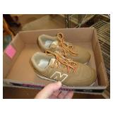 NEW BALANCE BOYS SZ 1.5