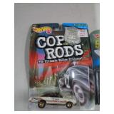 HOT WHEELS MIB 67 PONTIAC 1999