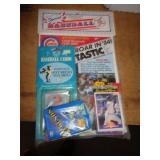 VINTAGE BASEBALL CARD COLLECTOR PACK