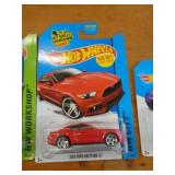 HOT WHEELS MIB - 2015 MUSTANG 2013