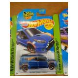 HOT WHEELS MIB - FORD TRANSIT 2013