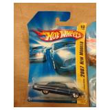 HOT WHEELS MIB 64 GALAXIE 2006