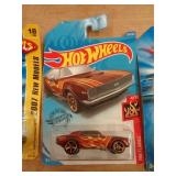 HOT WHEELS MIB 67 CAMARO 2017
