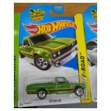 HOT WHEELS MIB - DATSUN 620 2013