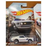 HOT WHEELS MIB - 70 MUSTANG 2016
