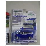 GREENLIGHT MIB 69 FORD 2020