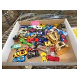 40 HOT WHEELS & TROPHY