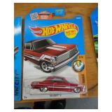 HOT WHEELS MIB - 63 CHEVY II 2015