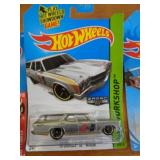 HOT WHEELS MIB - 70 CHEVELLE WAGON 2013