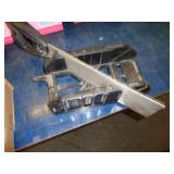 MITER BOX W SAW
