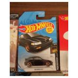 HOT WHEELS MIB 88 HONDA CR-X 2017