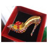 SHOE BROOCH