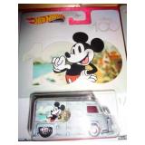 HOT WHEELS MIB  METAL/METAL MICKEY MOUSE 2022