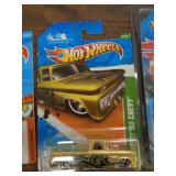 HOT WHEELS MIB 62 CHEVY TREASURE HUNTS 2010
