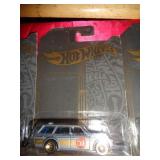 HOT WHEELS MIB 71 DATSUN 510 WAGON 2018