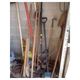 LOT OF LONG HANDLED TOOLS / G