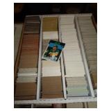 BOX OF APPROX 3200 BASEBALL CARDS / NO SHIPPING