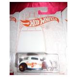 HOT WHEELS MIB 32 FORD 2019