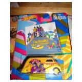 HOT WHEELS MIB DELIVERY BEATLES 2019