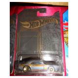 HOT WHEELS MIB - 67 FIREBIRD 2018