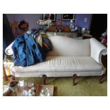 VINTAGE STYLE COUCH 80' LONG / LR