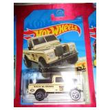 HOT WHEELS MIB - LAND ROVER 2017