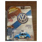 JOHNNY LIGHTNING MIB 70 VW BEETLE 2019