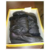 BALLOONS BOOTS SZ 6.5