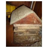 LOG CABIN BIRDHOUSE / G