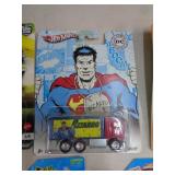 HOT WHEELS MIB HIWAY HAULER SUPERMAN 2011